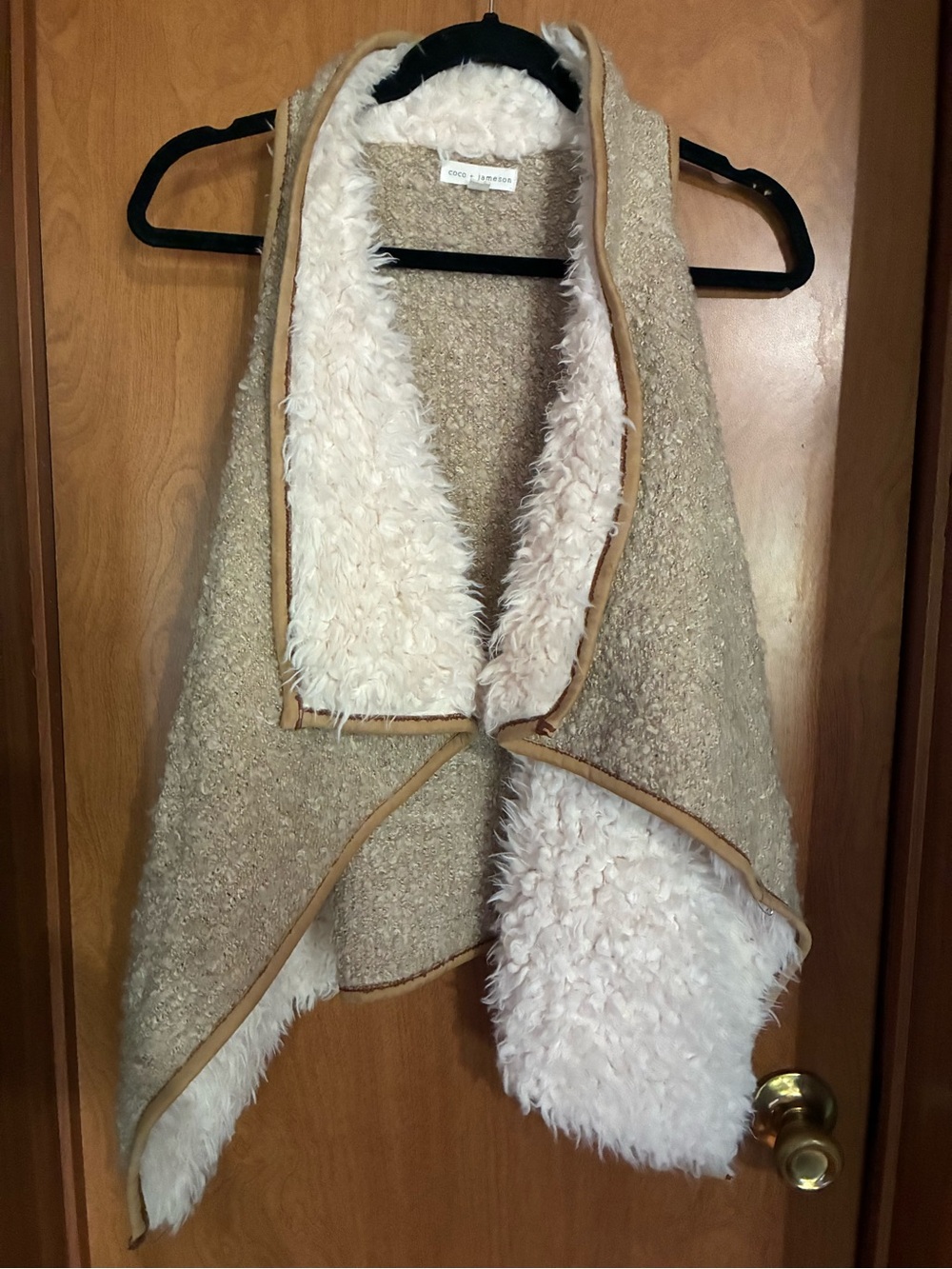 Coco + Jameson Plush Reversible Faux-Shearling Vest - Tan & Cream Small